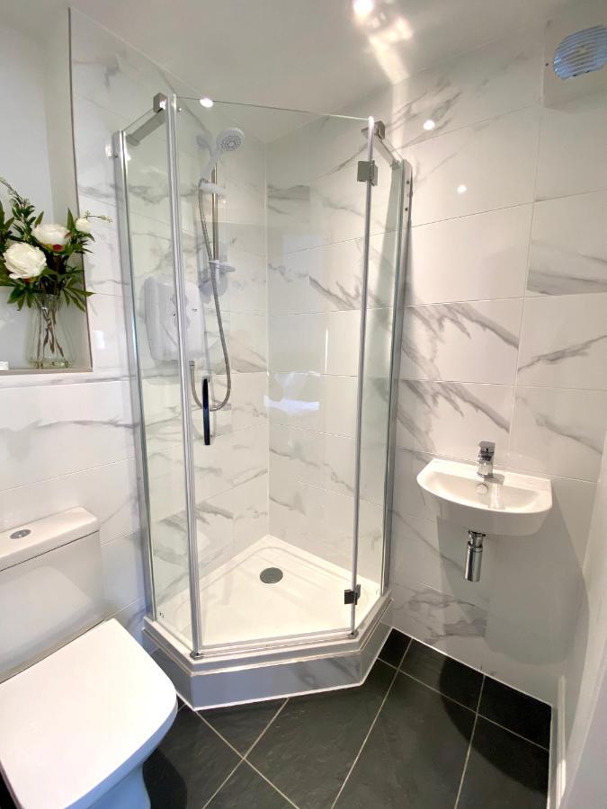 High Street Stylish City Centre Apartment, 2 Bed 퍼스 외부 사진